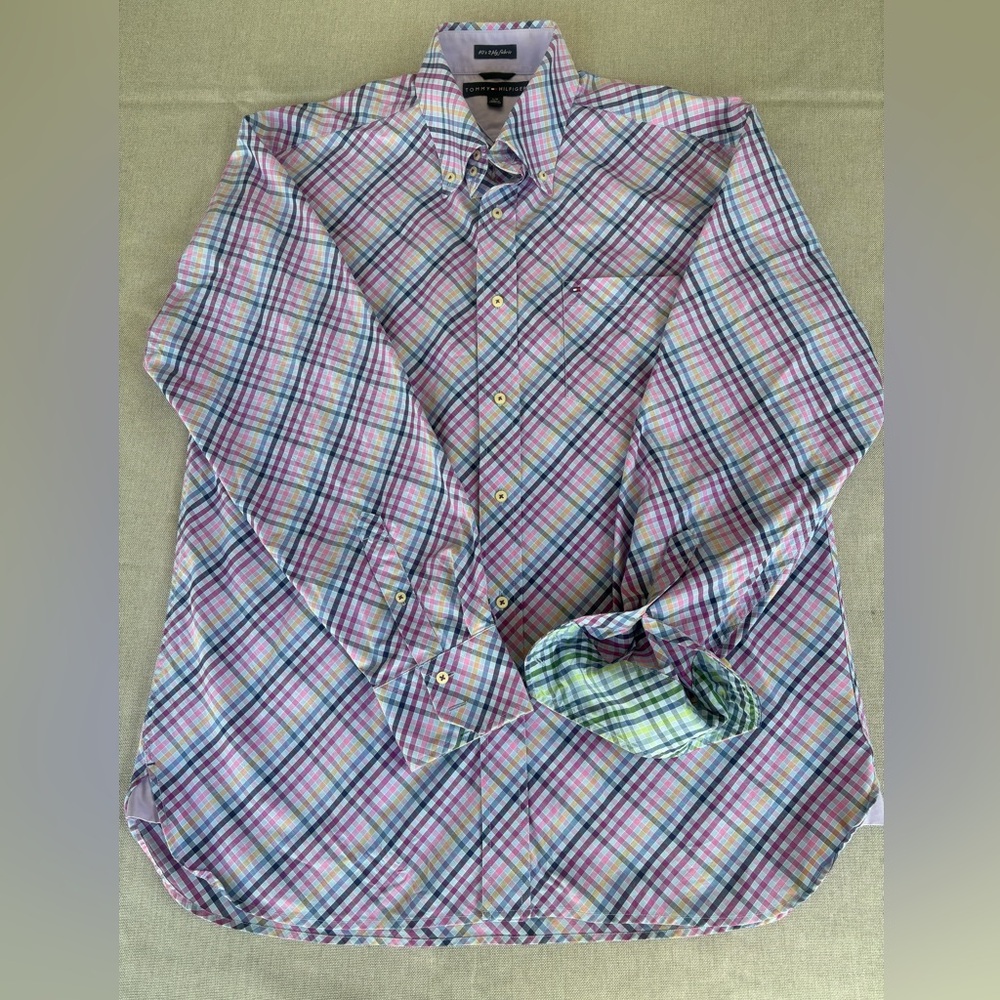 Tommy Hilfiger Men's Pink and Blue Plaid Shirt large